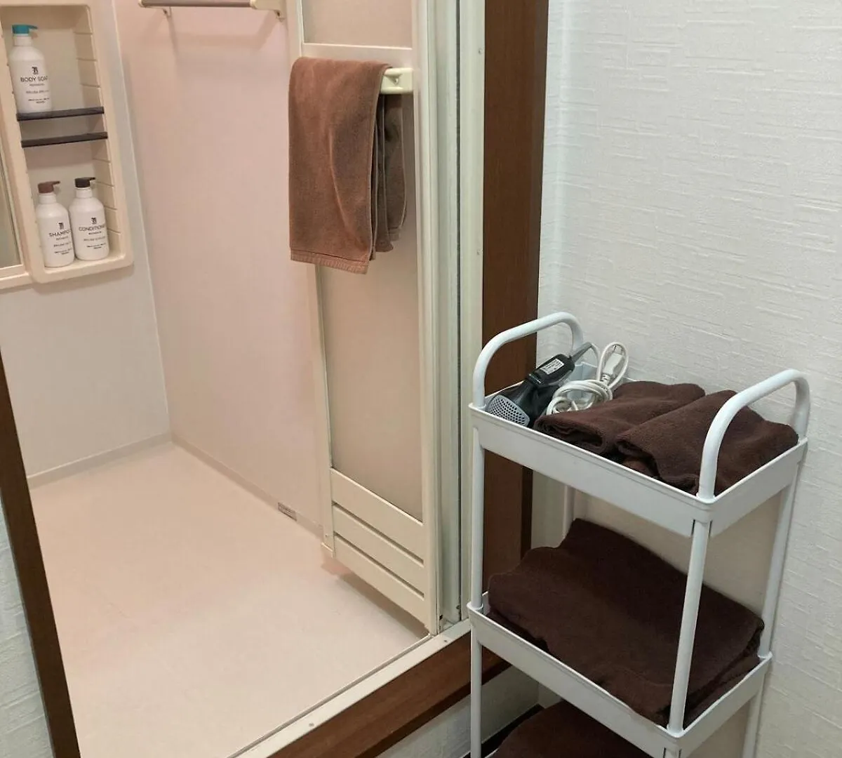Apartment Shibuya 15Mins Daikanyama Quiet Central Tokyo